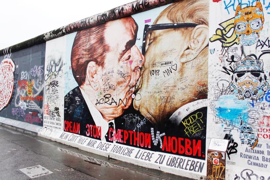 Holiday 33 Apartment K Next To Alexanderplatz ベルリン エクステリア 写真