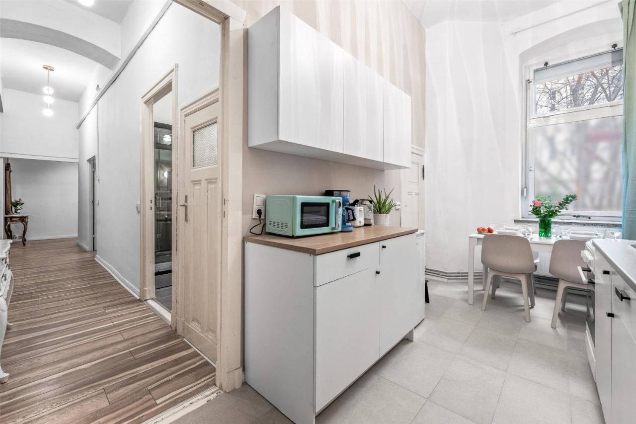Holiday 33 Apartment K Next To Alexanderplatz ベルリン エクステリア 写真